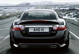 Der neue Jaguar XK/R-S mit 4,2-Liter-V8 und 416 PS