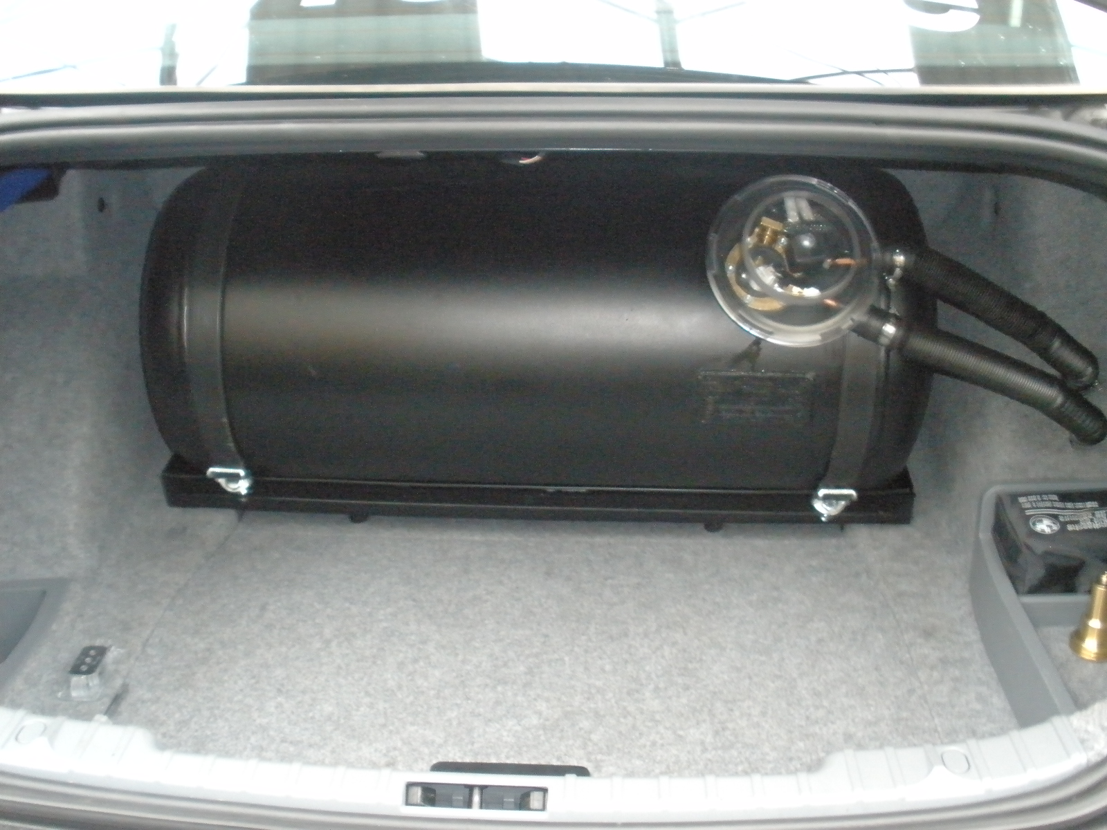 tank1.jpg