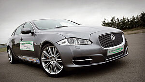 Jaguar pr�sentiert Premium-Hybridstudie �Limo-Green�