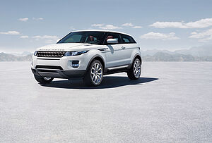 Der Neuer Range Rover Evoque als �Ehrengast� bei der 40-Jahr-Feier des Range Rover in London